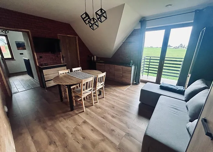 Sky Peak Stare Bystre